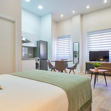 Del Parque Flats Estudio Capuchinos Μάλαγα Εξωτερικό φωτογραφία